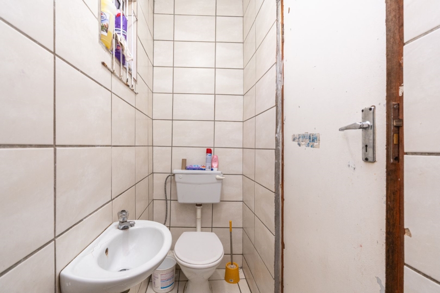 4 Bedroom Property for Sale in Parow Western Cape